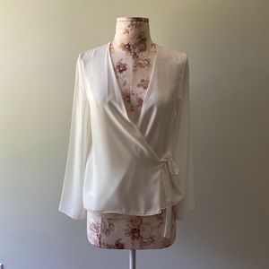 [SOLD] Deep V-neck Wrap Top